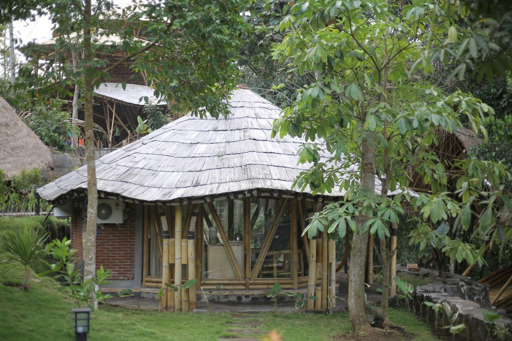The Osing Bamboo Resort - A Liberta Collection Banyuwangi  Ngoại thất bức ảnh