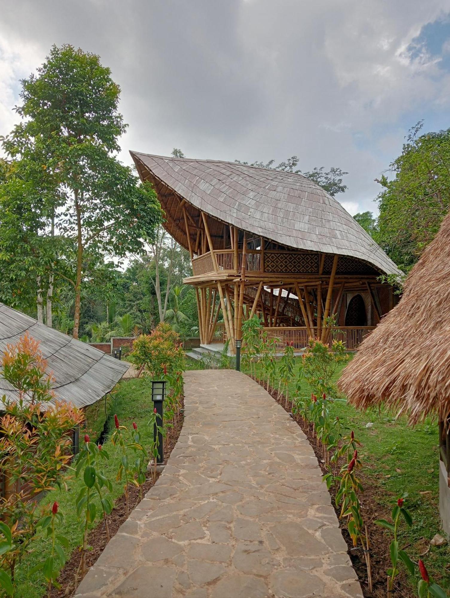 The Osing Bamboo Resort - A Liberta Collection Banyuwangi  Ngoại thất bức ảnh